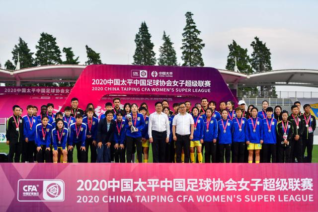 世体：巴萨重新调整青训球员的合同策略，避免青年才俊被挖走